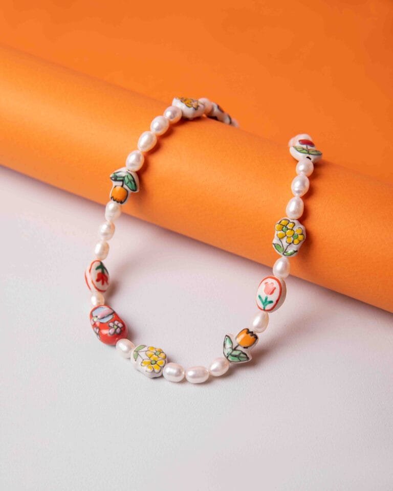 Vibrant gemstones, freshwater pearls and ceramics